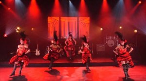 Канкан в кабаре