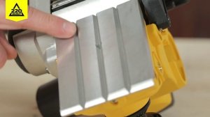 Обзор Рубанок DEWALT D26500K