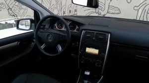 Mercedes - Benz B 200