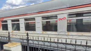 ЭР2К-901, ЭР2К-930 05, ЭР2К-659 08, ЭР2Т-7247,ТЧ-15 СПб-Балт.из окна электроп.,01.08.2023г. (4K UHD