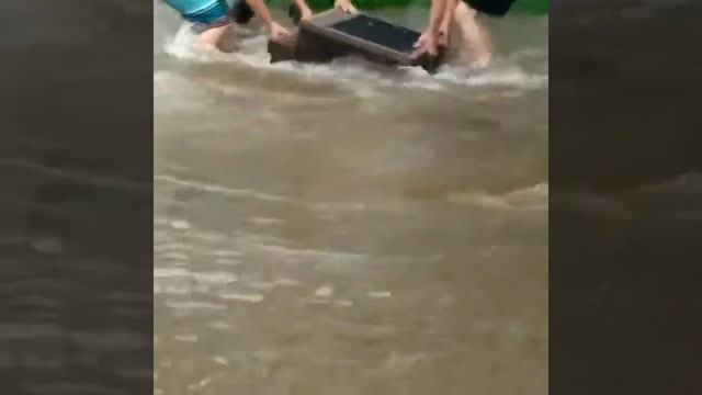 Последствие тайфуна на базе отдыха Россинка Бамбурово Хасанский район Приморский край 7 августа смотреть онлайн