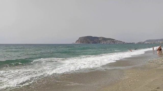 18 ОКТЯБРЯ 2022 МОРЕ И ПЛЯЖ РАЙОН ОБА АЛАНЬЯ ТУРЦИЯ