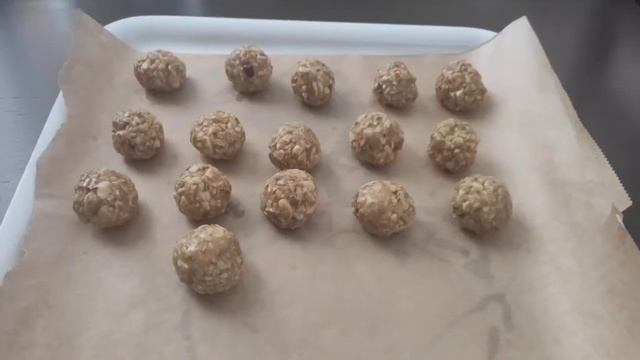 ДОМАШНИЕ КОНФЕТЫ МЕТЕОРИТ смотреть онлайн