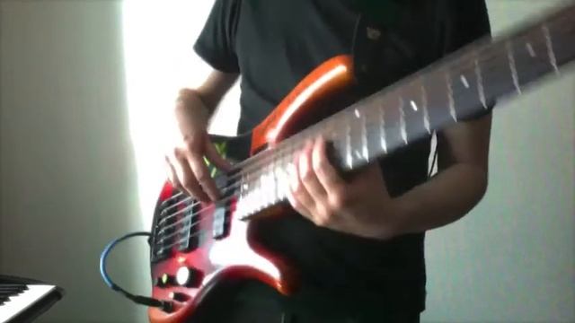 ZOOM B1 FOUR LOOPER+DRUMMACHINE