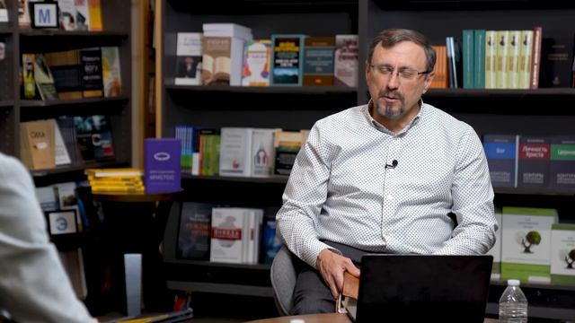 Как правильно молиться над детьми? | "Библия говорит" | 1242 смотреть онлайн