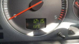 How to set the clock on a Volvo XC90