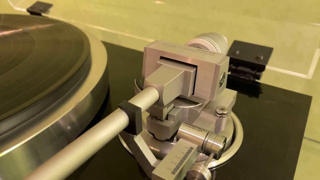 Hi-fi audio experience. Just works. смотреть онлайн