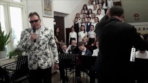 музыка Игоря Растеряева, слова Кайсына Кулиева "Руки женщины, исполняет автор.