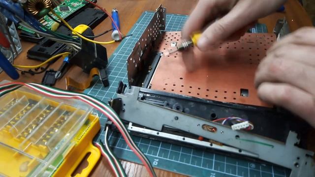 Последний ремонт магнитолы Prology ZX-9090 MP3