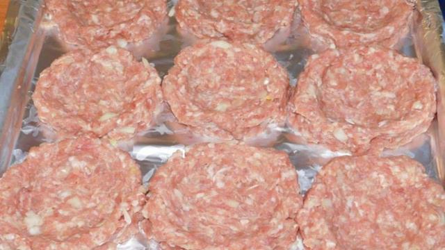 Мясные корзиночки с сырной начинкой