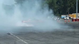 R32 Skyline RB25DET burnouts - Takanini skid day