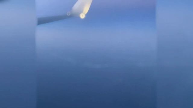 VLOG: поездка в Иркутск? лечу одна на самолете // встреча с папой// гуляли босиком под ливнем?? смотреть онлайн