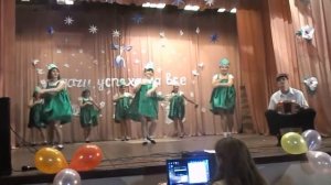 Танец от учителей в подарок выпускникам