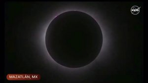 Первые кадры полного солнечного затмения получены из Мексики