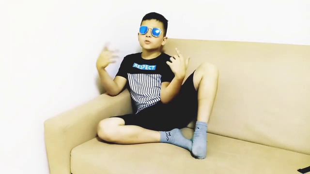 YEVTUSHENKO - Один дома | КЛИП ОТ ЕЛИСЕЙ ЧЕЛЛЕНДЖИ! смотреть онлайн