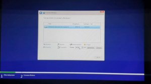 Как установить windows 10 на компьютер с linux. Загрузочную флешку делаем с под  windows
