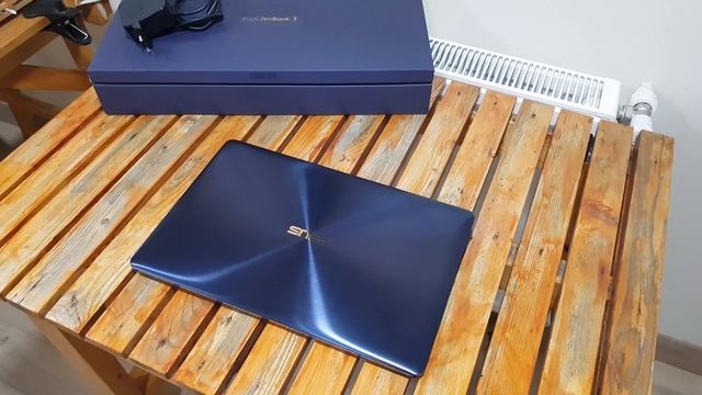 (satıldı) Asus Zenbook 3 UX390UA- i7-3.1 GHz 8GB 512GB SSD - 910 gr - 1 cm смотреть онлайн