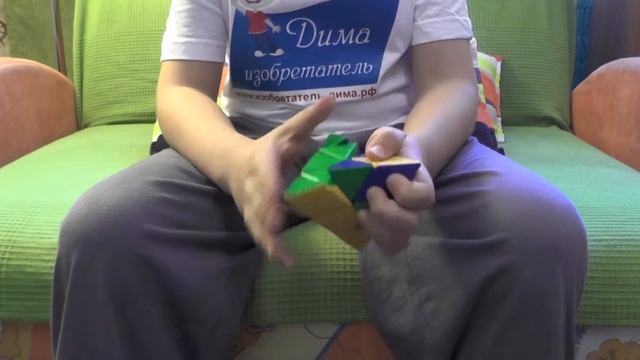 Сборка пирамиды Рубика / Assembling the pyramid's Cube