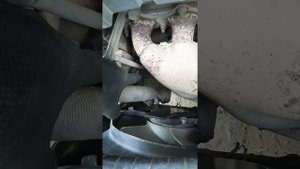 Снятие ремней генератора-помпы и кондиционера-ГУРа Митсубиши Шариот Грандис 4G64