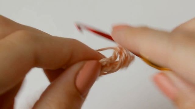 КАК ВЯЗАТЬ КВАДРАТНУЮ КОКЕТКУ КРЮЧКОМ КАК ВЯЗАТЬ V-ОБРАЗНЫЙ ВЫРЕЗ