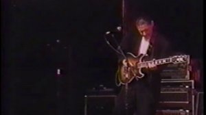 Robben Ford - I Aint Got Nothin But The Blues.