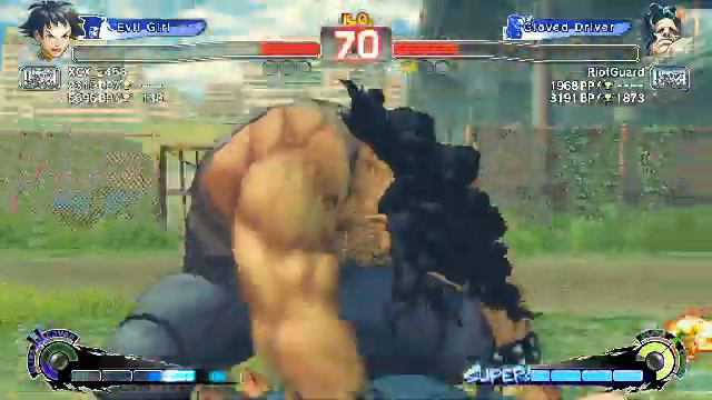 Ultra Street Fighter IV battle: Makoto vs Hugo