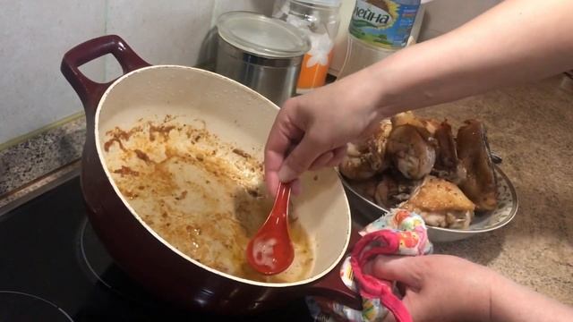 Легкий рецепт вкусной курицы в сметанном соусе. Супер нежная курочка! смотреть онлайн