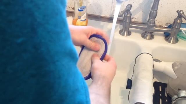 Dyson DC56 HandVac Disassembly and Cleaning Tutorial смотреть онлайн