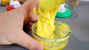 Фууу Желейный Медведь Лаки пукает а я делаю нового лизуна