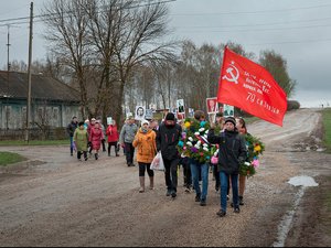 "ЗВЁЗДНЫЙ ВАЛЬС"... (Фото Сергея БУТОРИНА (Кирово-Чепецк), музыка - Виктор ГРЕЧНЕВ и компьютер)