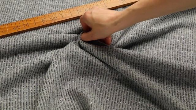 Трикотажное полотно “Лоден” серый с люрексом. смотреть онлайн