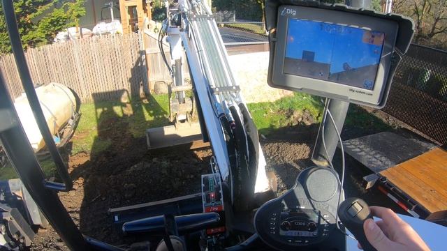 Setting Slope - iDig XD610 2D Excavator Grade Control Kit смотреть онлайн