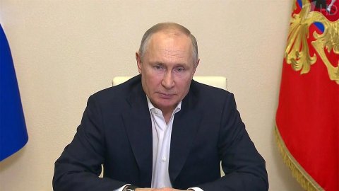 Владимир Путин завершает работу над посланием Федеральному Собранию