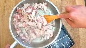 Свиной ПОДЧЕРЕВОК с Луком на сковороде / Как ВКУСНО Пожарить СВИНИНУ / ТРАПЕЗА HOUSE