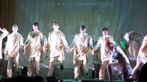 Стилизованный танец"Русь молодая",Семёновская СШ группа" Ритм".