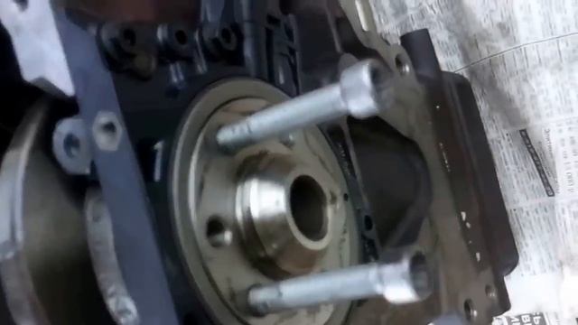 Простой метод установки заднего сальника коленвала двигателей:  VW, Audi, Seat, Skoda