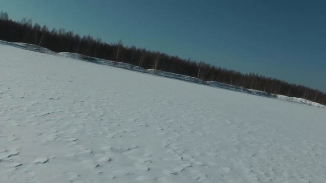 На снегоходе по торфяному озеру. смотреть онлайн