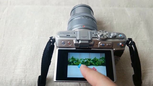 OLYMPUS PEN Lite E-PL5のタッチシャッター смотреть онлайн