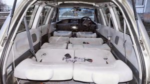 Интересные фургоны - Toyota Estima