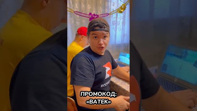 kogda-k-tebe-pris-l-drug-shorts_(videomega.ru)