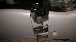 Как снять подлокотник, бардачок, и центральную консоль на Camry SV41