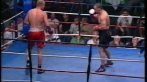 Pro Cruiserweight - Daniel Amman Vs Costa Chondros 3of4 (Rnds 6,7,8)..mp4