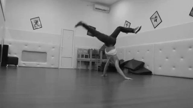 Брейк.Студия танца Шаг Вперед гор.Краснодар смотреть онлайн