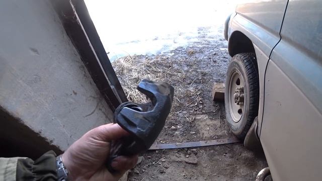 Делика ремонт заднего суппорта тормозов смотреть онлайн