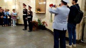 Вечная память погибшим на станции метро Автозаводская 6 февраля 2004 года