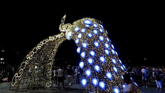 ВЕЧЕРНЯЯ ЯЛТА. ПРОГУЛКА ПО НАБЕРЕЖНОЙ.