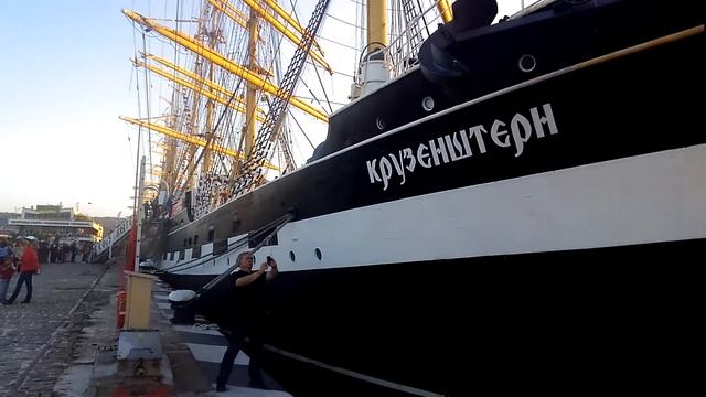 БАРК КРУЗЕНШТЕРН . ПОРТ ВАРНА БОЛГАРИЯ. ЧЕРНОМОРСКАЯ РЕГАТА. смотреть онлайн