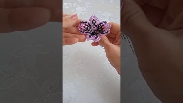 Орхидея из бисера МК смотреть онлайн