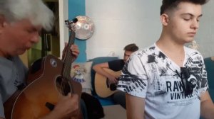 Музыка на Аватар ом крама, Дом восходящего солнца ( каверкаем умело)