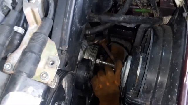 Как можна легко снять шкиф компрессор Audi C-4 2,6 куб смотреть онлайн